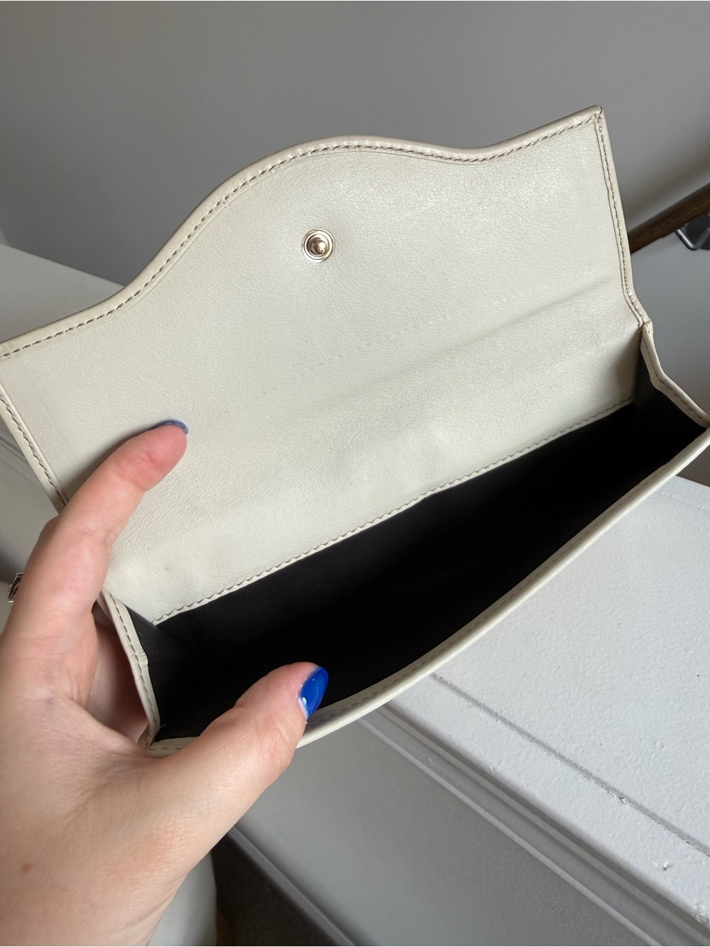 Gucci Beige GG Canvas Continental Wallet with Cream Trim and Gold Logo - Picture 13 of 13
